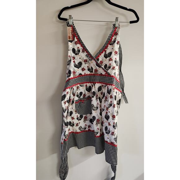 Cracker Barrel Rooster Hostess Red Black White  Designed Cooking Apron NWT - Picture 1 of 4